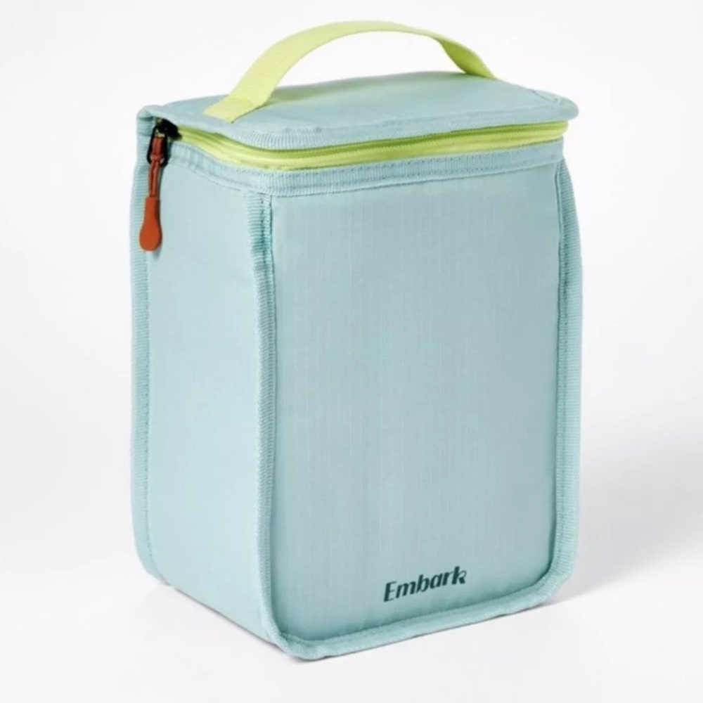 Insulated Upright Lunch Bag from Embark